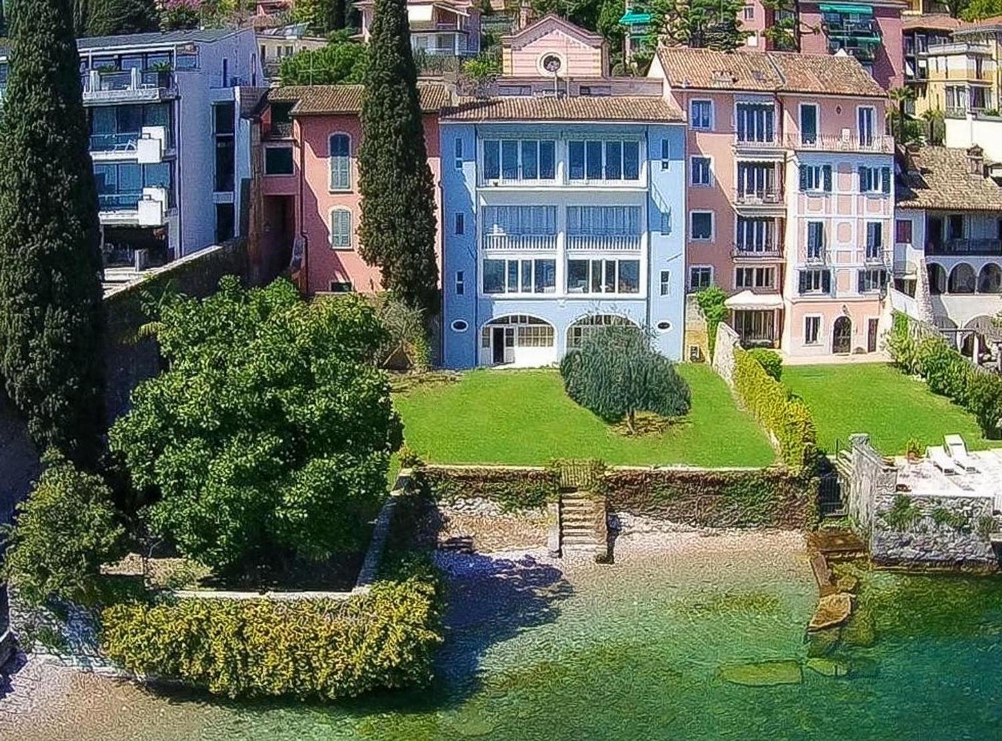 Luxury Lakeside Apartment Right On The Water Salò Exteriér fotografie